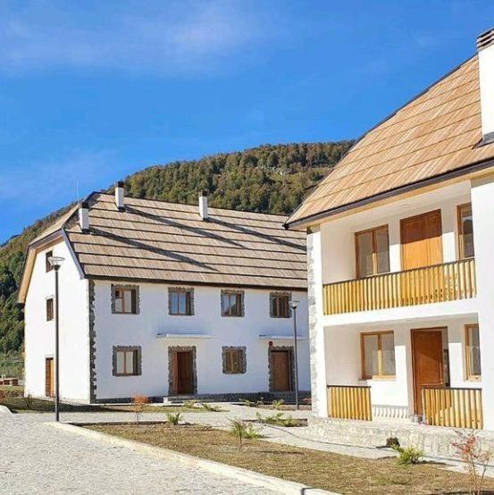 Hotel Vermoshi Tdc Екстериор снимка