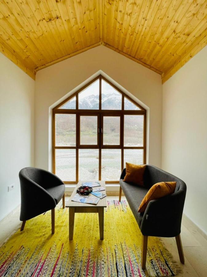 Hotel Vermoshi Tdc Екстериор снимка